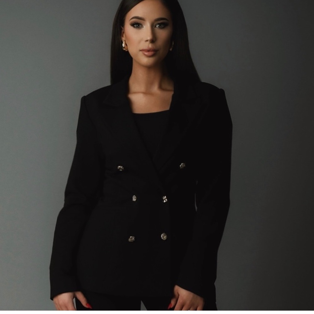Good American Blazer